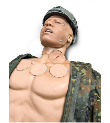 Combat Carl - vojenská figurína na nácvik taktickej bojovej starostlivosti o zranených