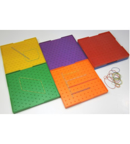 Geoboardy veľké 23 x 23 cm obojstranné v 6 farbách (6 ks)